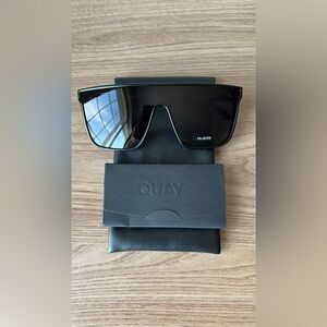 Quay Polarized Nightfall Sunglasses With Gold